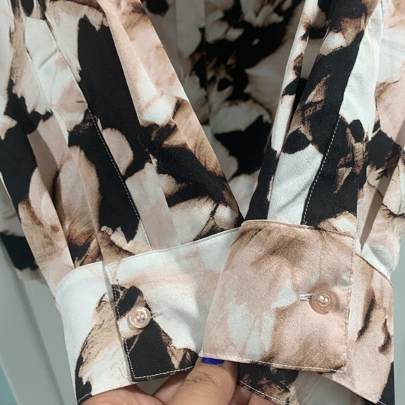 Calvin Klein Button Up Roll Tab Long Sleeves - Picture 7 of 8